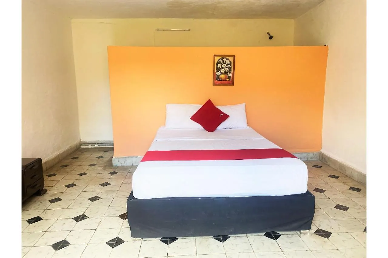 Oyo Posada Espinosa, Merida, Parque De Santa Ana ميريدا