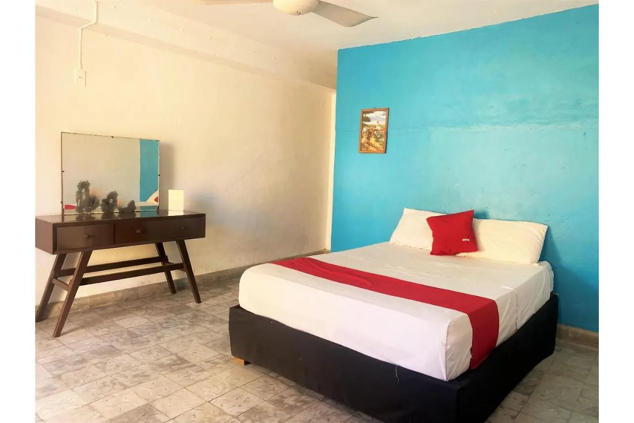 Oyo Posada Espinosa, Merida, Parque De Santa Ana 2*, ميريدا